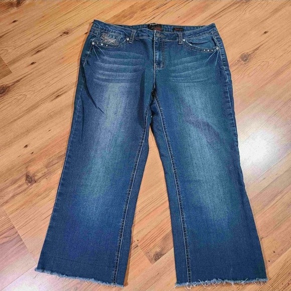 Plus Cropped Earl Jeans relaxed fit plus denim jeans - Picture 5 of 7